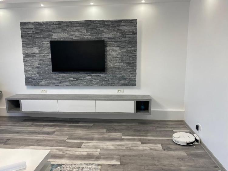 Apartament cu 3 camere decomandat în Brătianu