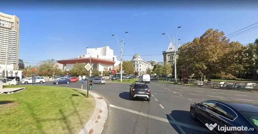Spațiu comercial, de 44 mp, în P-ța Universității