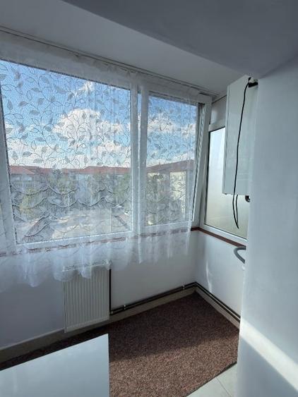 Apartament cu 3 camere decomandat în Bucovina