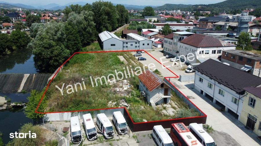 Teren de 3390 mp, în Curtea de Argeș
