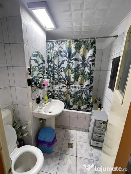 Apartament cu 3 camere decomandat în Cotroceni