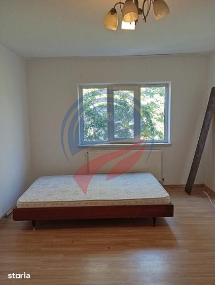 Apartament cu 2 camere decomandat în Gării