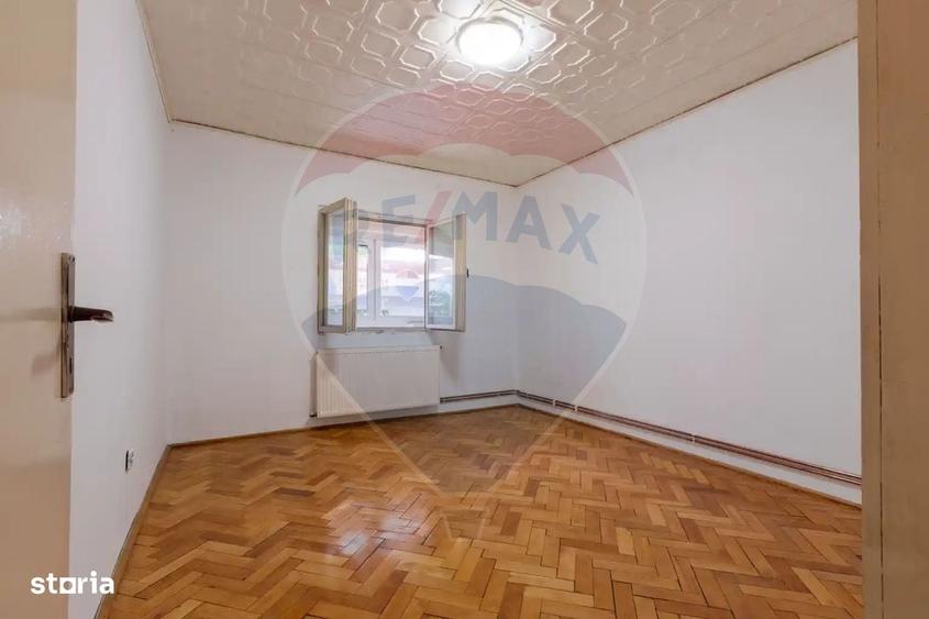 Apartament cu 3 camere de vanzare in zona apreciata - 12