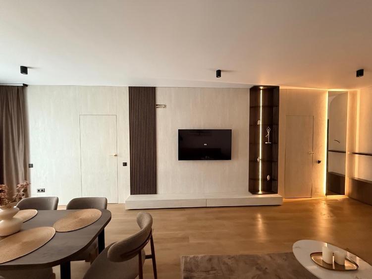 Apartament cu 2 camere semidecomandat în Florești