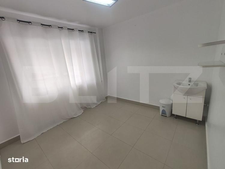 Spațiu comercial, de 66 mp, în Paltin
