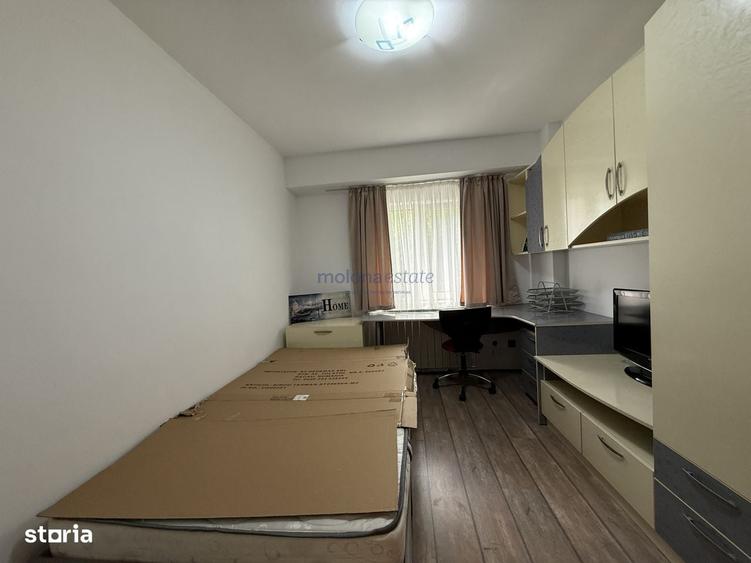 Apartament cu 4 camere în Central