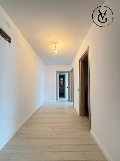 Apartament cu 4 camere decomandat în Inel II