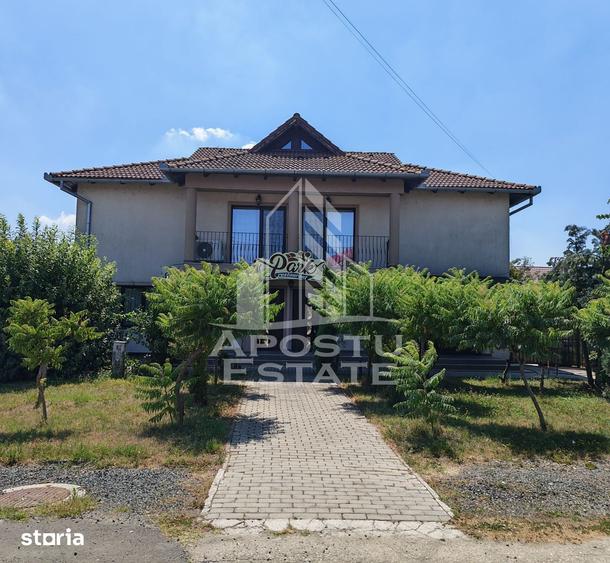 Casă cu 7 camere cu Teren 520 Mp în Șag