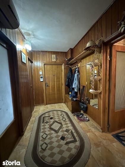 Apartament cu 3 camere decomandat în Tomis Nord