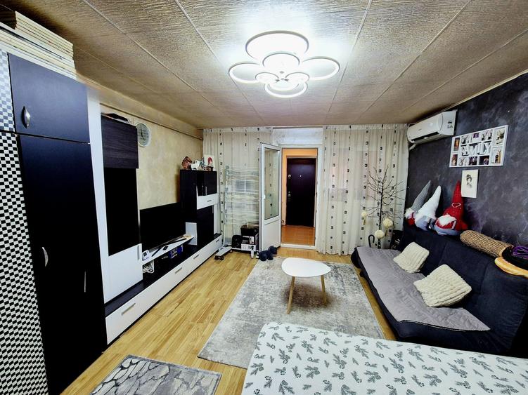 Persoana fizica vand apartament 1 camera in Dancu 37 mp - 1