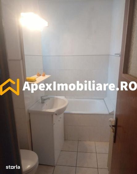 Apartament cu 2 camere decomandat în Cișmigiu