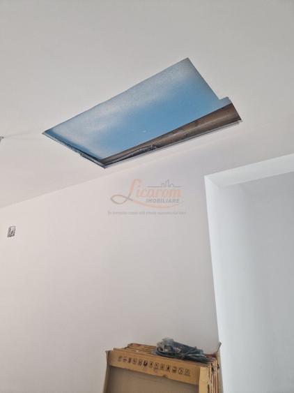 Casă individuală cu 4 camere cu Canalizare în Cristian