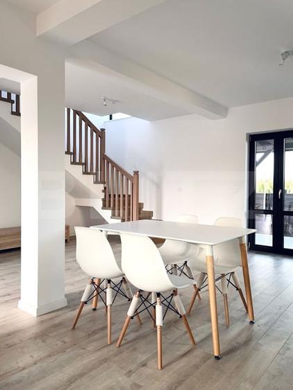 Duplex cu 3 camere cu Canalizare în Periferie