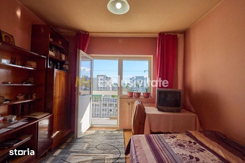 Apartament cu 3 camere în Calea București