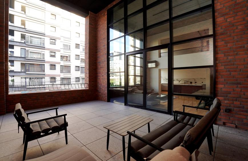 Apartament cu 4 camere decomandat, mobilat în Floreasca