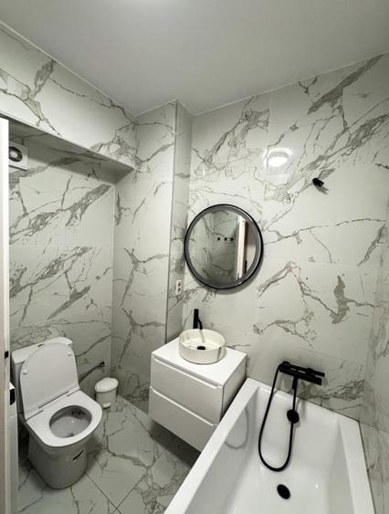 Apartament cu 2 camere decomandat, mobilat în Parcul Carol