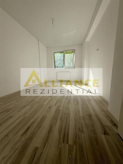 Apartament cu 2 camere decomandat în Exterior Est
