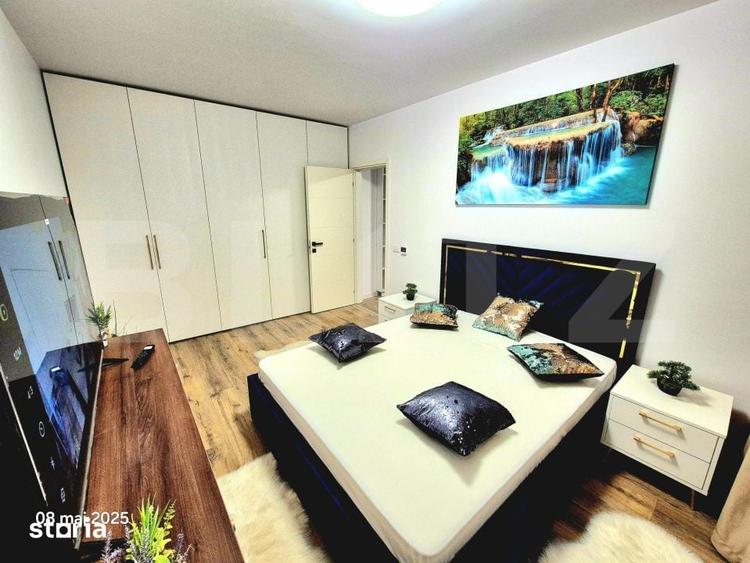 Apartament cu 3 camere în Podul de Fier