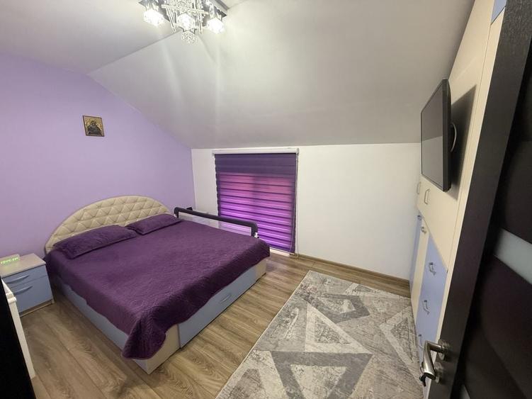 Vand apartament cu 3 camere,etj 2, Splaiul Sebesului - 7
