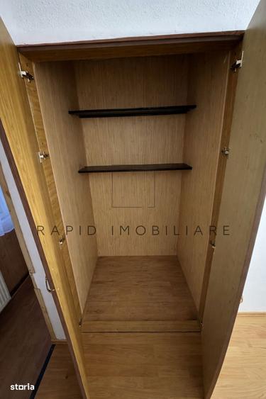 Apartament cu 3 camere decomandat în Micro 13
