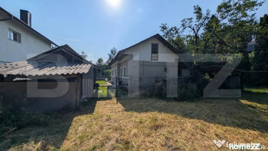Casă cu 3 camere cu Teren 2180 Mp în Central