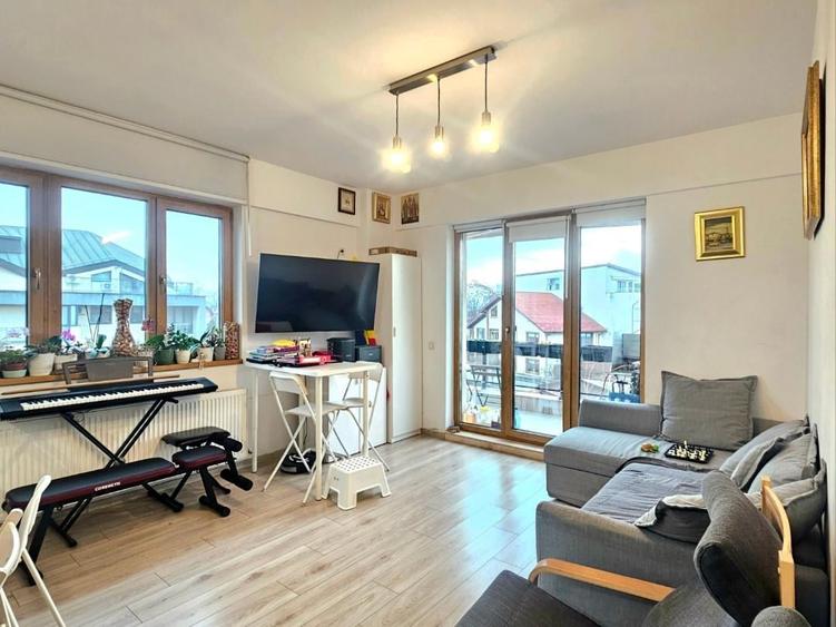 Apartament cu 3 camere decomandat, mobilat în Bucureștii Noi