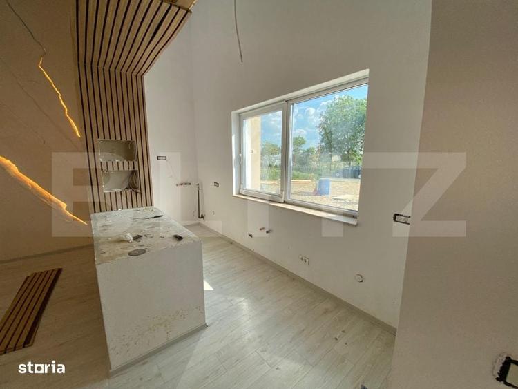 Casă cu 3 camere cu Teren 250 Mp în Bucovăț