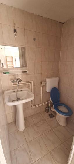 Casă cu 3 camere în Central