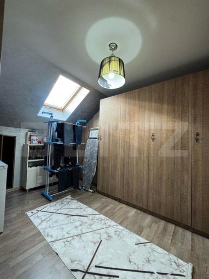 Apartament cu 4 camere decomandat, mobilat în Central