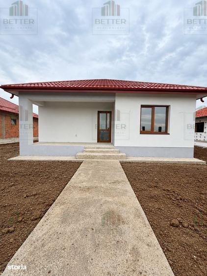 Casă cu 4 camere în Berceni
