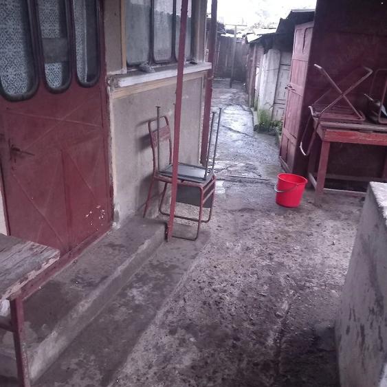Casă cu 4 camere cu Teren 400 Mp în Central