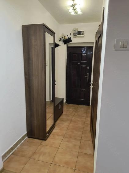 Garsonieră semidecomandată în Central