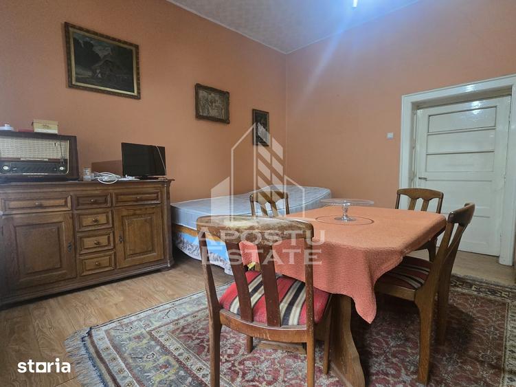 Casă cu 3 camere decomandat cu Teren 1090 Mp în Gurahonț