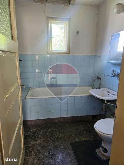 Casă cu 6 camere cu Teren 631 Mp în Ultracentral