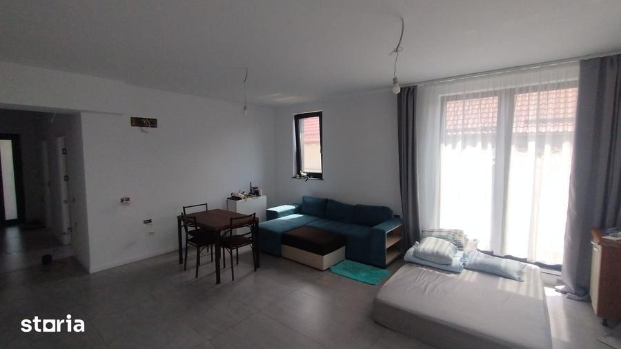 Casă cu 7 camere cu Teren 360 Mp în Inel II