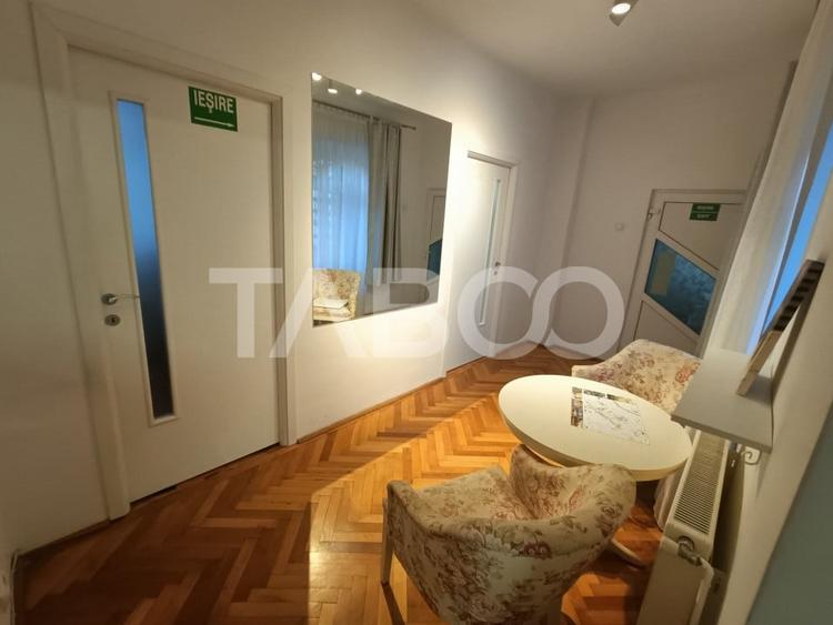 Apartament cu 2 camere decomandat, mobilat în Central