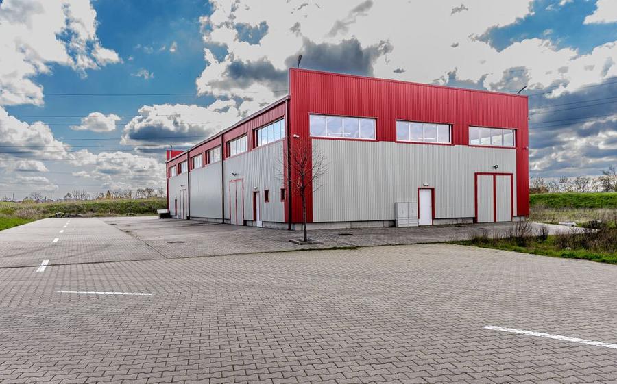 Spațiu comercial, de 576 mp, în Central