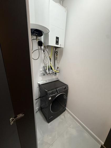 Apartament cu 2 camere decomandat în Periferie