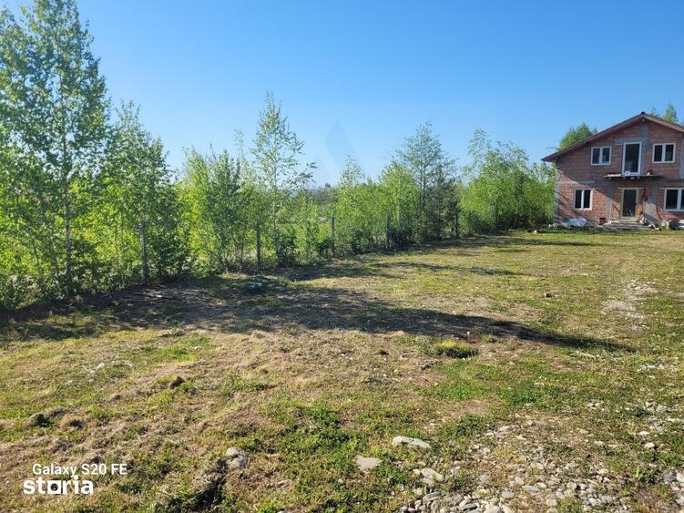 Casă cu 4 camere cu Teren 1050 Mp în Central