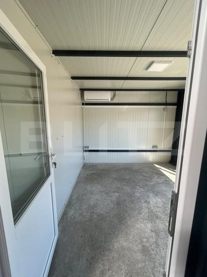 Spațiu comercial, de 300 mp, în Crevedia
