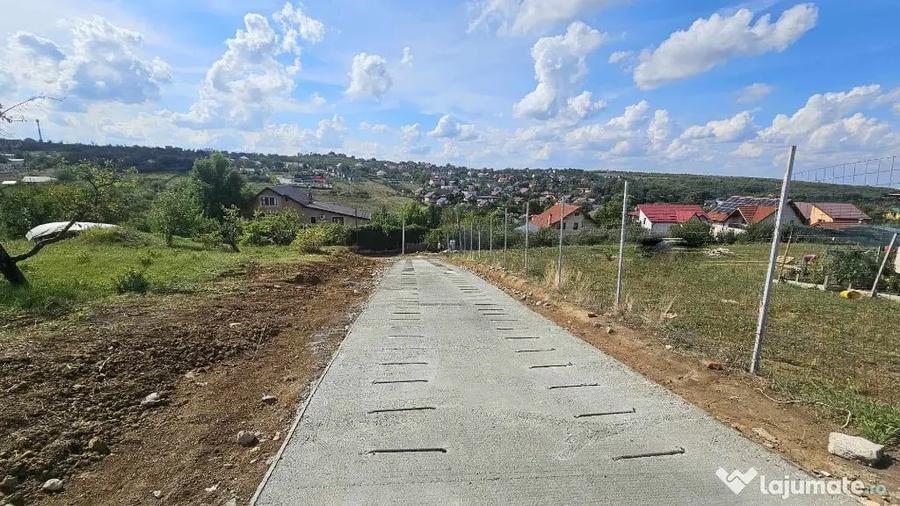 Teren de 1200 mp, în Bucium