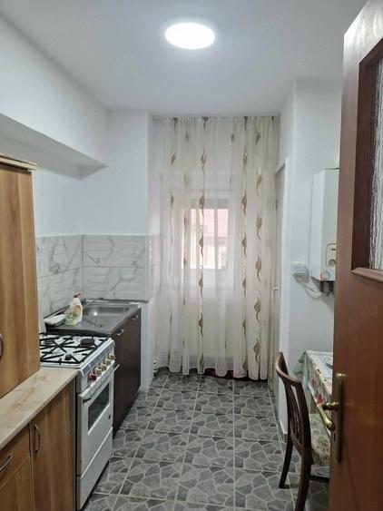Apartament cu 3 camere decomandat în Gilău
