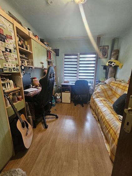 Apartament cu 3 camere decomandat în 1 Mai