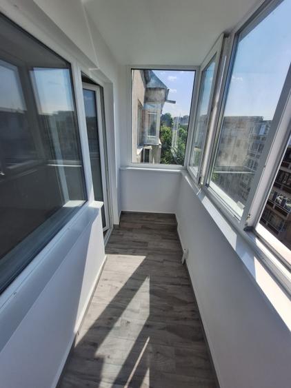 Apartament cu 3 camere decomandat în Ultracentral