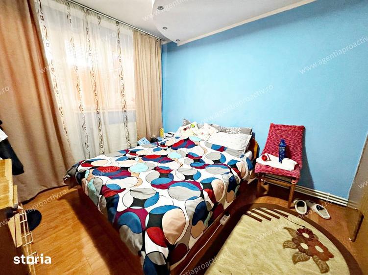 Apartament cu 2 camere decomandat în Micro 14