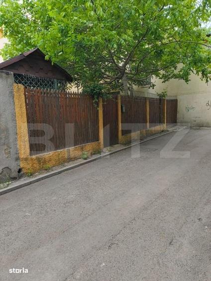 Casă cu 4 camere semidecomandat cu Teren 473 Mp în Ultracentral
