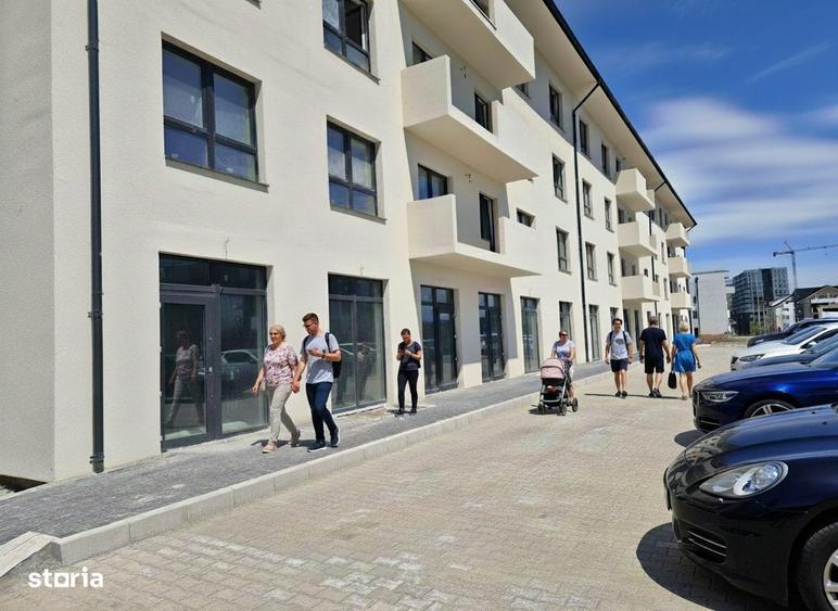 Spatiu Comercial cu Vitrine, Open Space, 150 mp - Doamna Stanca Sibiu - 4