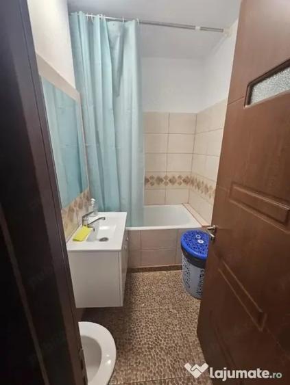 Apartament cu 2 camere decomandat în Doamna Ghica
