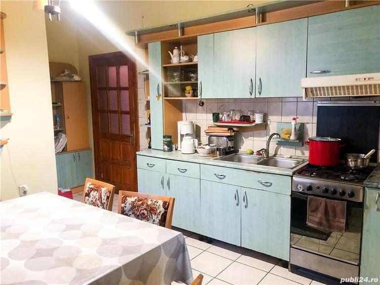 Casă cu 5 camere cu Teren 400 Mp în Mehala