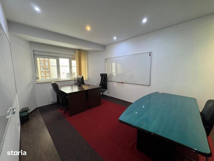 Apartament cu 4 camere, mobilat în Cotroceni